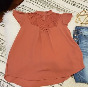 Muave Short Sleeve Casual/Dressy Top